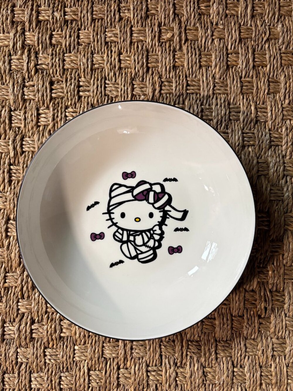 Hello Kitty Mummy Halloween Candy Bowl 2024 9" diameter, 46 oz capacity
